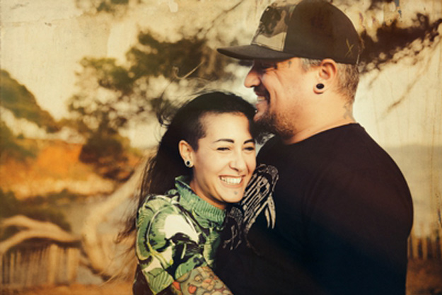 Laura et Mike – Un mariage Atypico-Rebelle