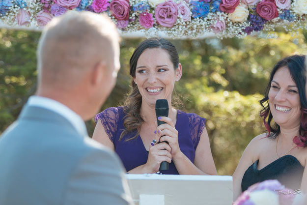 Choisir l’officiant de sa cérémonie laique